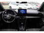 Toyota Yaris Cross 1.5 HYBRID ADVENTURE BLIND-SPOT HEAD-UP PARK-SENSOREN 18"LM-VELGEN STOELVERWARMING LED-PAKKET