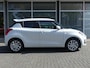 Suzuki Swift 1.2 Select Smart Hybrid Trekhaak, Cruise Control, Apple Carplay, Android Auto, Navigatie, Achterspoiler