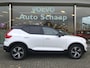 Volvo XC40 1.5 T3 R-Design Automaat | Rijklaar incl 12 mnd Bovag | Panoramadak On-Call Camera Donker glas