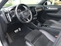 Volvo XC40 1.5 T3 R-Design Automaat | Rijklaar incl 12 mnd Bovag | Panoramadak On-Call Camera Donker glas