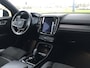 Volvo XC40 1.5 T3 R-Design Automaat | Rijklaar incl 12 mnd Bovag | Panoramadak On-Call Camera Donker glas