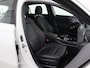 Mercedes-Benz A-klasse 180 Business Solution Luxury | Panoramadak | Memory | Multibeam | Keyless | Distronic |