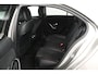 Mercedes-Benz A-klasse 200 Business Solution AMG (STOELVERWARMING, ACHTERUITRIJCAMERA, SFEERVERLICHTING, PARKEERSENSOREN)
