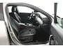 Mercedes-Benz A-klasse 200 Business Solution AMG (STOELVERWARMING, ACHTERUITRIJCAMERA, SFEERVERLICHTING, PARKEERSENSOREN)