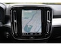 Volvo XC40 2.0 B4 Plus Dark | Trekhaak | Verwarmbare voorruit | Achteruitrijcamera | 19 inch | Google |