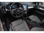 Volvo XC40 2.0 B4 Plus Dark | Trekhaak | Verwarmbare voorruit | Achteruitrijcamera | 19 inch | Google |