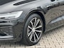 Volvo V60 T6 Plug-in hybrid AWD Plus Dark | Sportstoelen | Adaptieve Cruise control | Stoel en stuurwielverwarming | BLIS | LED | Camera | 18'' |