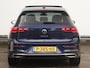 Volkswagen Golf 1.5 TSI Style | Panoramadak | Camera | Matrix LED | Dodehoekdetectie | Keyless | Stoelverwarming | Stuurverwarming |