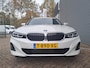 BMW 3-Serie Touring 320e PLUG IN HYBRID PHEV AUTOMAAT | NW model | Navigatie GROOT scherm | Cruise | Climate | Leder | Camera | Apple Carplay/Android Auto