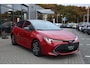 Toyota Corolla 1.8 HYBRID STYLE 5-DEURS KEYLESS 17"LM-VELGEN PRIVACY-GLASS HALF-LEDER/STOELVERW. AD-CRUISE APPLE/ANDROID