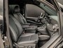 Mercedes-Benz V-klasse 300d Extra Lang Avantgarde Dubbele Cabine | ELEKTRISCHE SCHUIFDEUREN | STOELVERWARMING | STANDKACHEL | LEDER | MBUX | 360 |