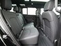 Land Rover Defender 110 P300e X-Dynamic SE | Black edition | Luchtvering | Panoramadak | 20" Style Gloss Black | 360 Camera | Zondag Open!