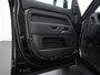 Land Rover Defender 110 P300e X-Dynamic SE | Black edition | Luchtvering | Panoramadak | 20" Style Gloss Black | 360 Camera | Zondag Open!