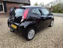 Toyota Aygo 1.0 VVT-i x-play Airco, Achteruitrijcamera, Cruise controle, Elektrische ramen, Centrale deurvergrendeling, Trekhaak