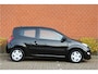 Renault Twingo 1.2 16V 75pk Parisienne | NL-auto | Airco | Elek. ramen | Radio | Stuurbekrachtiging | Centr. deurvergr. |