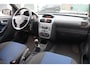 Opel Corsa 1.2-16V Silverline