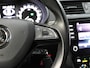 Skoda Octavia 150PK TSI Business Edition | 1ste eigenaar |  AUTOMAAT | AppleCarPlay/AndroidAuto | Armsteun | Camera | Cruise Control | Navigatie | Stoelverwarming | Privacy Glass | Climate Control | Isofix | Trekhaak |