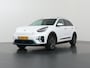 Kia e-Niro DynamicPlusLine 64 kWh | Trekhaak | Panoramadak | Stoel/Stuurwielverwarming | Adaptieve Cruise Control | Keyless Go | LED Koplampen |
