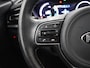 Kia e-Niro DynamicPlusLine 64 kWh | Trekhaak | Panoramadak | Stoel/Stuurwielverwarming | Adaptieve Cruise Control | Keyless Go | LED Koplampen |