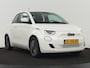 Fiat 500 Icon 42 kWh | Stoelverwarming | Camera | Carplay | Full LED | Navigatie | Dodehoek detectie | Climate control | Cruise control | Keyless | DAB