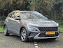 Hyundai Kona 1.6 GDI HEV Automaat Comfort Smart | Lage kmstand | Achteruitrijcamera & sensoren | Draadloze Apple Carplay/Android Auto | lichtmetalen velgen 16" |