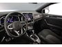Volkswagen T-Roc R-Line Edition 1.5 TSI 150pk DSG Automaat Trekhaak, Navigatie, Adaptive cruise control, Achteruitrijcamera, LED koplampen, Parkeersensoren, Stoelverwarming