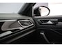 Volkswagen T-Roc R-Line Edition 1.5 TSI 150pk DSG Automaat Trekhaak, Navigatie, Adaptive cruise control, Achteruitrijcamera, LED koplampen, Parkeersensoren, Stoelverwarming