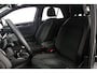 Volkswagen T-Roc R-Line Edition 1.5 TSI 150pk DSG Automaat Trekhaak, Navigatie, Adaptive cruise control, Achteruitrijcamera, Stoelverwarming, LED koplampen, App connect