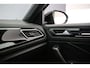 Volkswagen T-Roc R-Line Edition 1.5 TSI 150pk DSG Automaat Trekhaak, Adaptive cruise control, Navigatie, Achteruitrijcamera, Stoelverwarming, Parkeersensoren, App connect