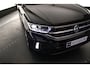 Volkswagen T-Roc R-Line Edition 1.5 TSI 150pk DSG Automaat Trekhaak, Adaptive cruise control, Navigatie, Achteruitrijcamera, Stoelverwarming, Parkeersensoren, App connect