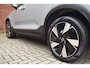 Volvo EX40 Extended Range 252PK Plus 82 kWh | Trekhaak | Stoelverwarming | Keyless |