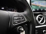 Mercedes-Benz A-klasse 180 Prestige | Panoramadak | Airconditioning | Camera | Stoelverwarming | Lichtmetalen Velgen |