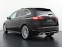 Mercedes-Benz B-klasse 180 AMG Line | Panorama - Schuifdak | DAB+ Radio | Sfeerverlichting | Achteruitrijcamera | Stoelverwarming | Dodehoek Assistent