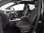 Mercedes-Benz B-klasse 180 AMG Line | Panorama - Schuifdak | DAB+ Radio | Sfeerverlichting | Achteruitrijcamera | Stoelverwarming | Dodehoek Assistent