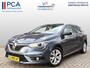 Renault Megane Estate 1.3 TCe Limited 115 Pk Benzine * Navigatie * Trekhaak 1.700 trekvermogen * Vierseizoenenbanden * Climate & Cruise Control * Keyless Entry & Start * Vingerhoets; Vierde Generatie Eersteklas Service !