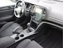 Renault Megane Estate 1.3 TCe Limited 115 Pk Benzine * Navigatie * Trekhaak * Vierseizoenenbanden * Climate & Cruise Control * Keyless Entry & Start * Vingerhoets; Vierde Generatie Eersteklas Service !