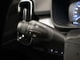 Volvo XC40 1.5 T4 Recharge Inscription Expression (APPLE CARPLAY,NAVI,LED,HARMAN/KARDON,SPORTSTOELEN,TREKHAAK,360 VIEW,CAMERA,PDC)
