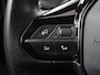 Peugeot e-2008 EV GT 50 kWh | Panoramadak | Stoelverwarming | Carplay | Adaptive cruise | Alcantara | Keyless | Camera | Full LED