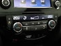 Nissan Qashqai 1.6 Business Edition | Panoramadak | Stoelverwarming en voorruit verwarming | Climate Control | Navigatie | Trekhaak | Elektrisch verstelbare bestuurder stoel |