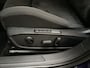 Volkswagen Golf 1.0 eTSI DSG Life Business Alcantara Virtual Cockpit Parkeersensoren Navigatie