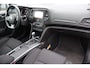 Renault Megane Estate 1.5 dCi Limited Navigatie, Trekhaak, Climate control, Cruise control, Lichtmetalen wielen