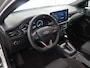 Ford Focus Wagon 1.0 EcoBoost Hybrid ST Line | Winterpakket | Matrix-Led | Parkeercamera | Navigatie |