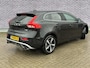 Volvo V40 2.0 T4 R-Design | Adaptieve Cruise Control | Stoelverwarming | Leder | Panoramadak | Parkeercamera | Parkeersensoren |