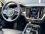 Volvo V60 2.0 T6 Plug-in hybrid AWD Plus dark 350pk