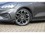 Ford Focus 125pk ST-Line 'Magnetic Grey' | LED | Adaptive Cruise | Winter Pack | Privacy Glass | 18 inch