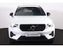 Volvo XC40 T5 Recharge Ultimate Dark Panorama/schuifdak - IntelliSafe Assist & Surround - 360º Camera - Harman/Kardon audio - Verwarmde voorstoelen & stuur - Parkeersensoren voor & achter - Extra getint glas - 19' LMV