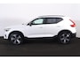 Volvo XC40 T5 Recharge Ultimate Dark Panorama/schuifdak - IntelliSafe Assist & Surround - 360º Camera - Harman/Kardon audio - Verwarmde voorstoelen & stuur - Parkeersensoren voor & achter - Extra getint glas - 19' LMV