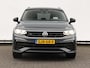 Volkswagen Tiguan 1.4 TSI eHybrid R-Line Business+ DSG 245 PK | Black Style | Keyless | LED Matrix | Electrische achterklep | Trekhaak | Digitale cockpit | DCC | Stoel en Stuurverwarming | Alarm | Head-up display | Camera | Fabrieksgarantie