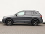 Volkswagen Tiguan 1.4 TSI eHybrid R-Line Business+ DSG 245 PK | Black Style | Keyless | LED Matrix | Electrische achterklep | Trekhaak | Digitale cockpit | DCC | Stoel en Stuurverwarming | Alarm | Head-up display | Camera | Fabrieksgarantie