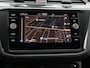 Volkswagen Tiguan 1.4 TSI eHybrid R-Line Business+ DSG 245 PK | Black Style | Keyless | LED Matrix | Electrische achterklep | Trekhaak | Digitale cockpit | DCC | Stoel en Stuurverwarming | Alarm | Head-up display | Camera | Fabrieksgarantie